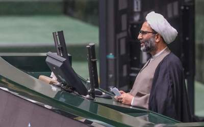 گفتگو | سلیمی، عضو هیئت رئیسه مجلس: اگر پیمان آقای پزشکیان با مردم واقعی است، نباید به ضعف‌های آشکار کابینه بی‌تفاوت باشد/ وفاق با مردم است یا افراد خاص؟/ رئیس جمهور معلم اخلاق نیست، باید تصمیم بگیرد و مانع فشار به مردم شود