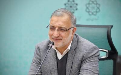 بوسه شهردار تهران بر عکس شهید +فیلم  <img src="https://cdn.jahannews.com/images/video_icon.png" width="16" height="16" border="0" align="top">