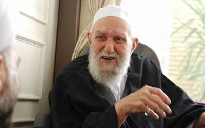 ماجرای پسری که می‌خواست سر پدر کافرش را برای پیامبر بیاورد