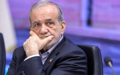 دولت پزشکیان در محدوده حرف و شعار گرفتار شده