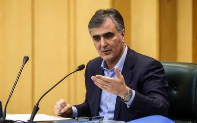 فرزین برای وضعیت ارز بغض کرد