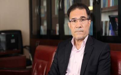 فیروزآبادی همکار علمی حسن روحانی است