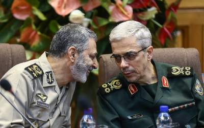 سرلشکر موسوی: حضور شهید باقری را احساس می‌کنم/ معتقدم ایشان فرماندهی می‌کند و من مامور هستم/ همچنان میز و صندلی سردار باقری پابرجاست؛ کسی روی صندلی ایشان ننشسته  <img src="https://cdn.jahannews.com/images/video_icon.png" width="11" height="10" border="0" align="top">