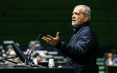 رئیس جمهور: وضعیت آب در کشور جزو مسائل خیلی فوری است/ تابستان امسال مدام دلهره داشتیم که اگر طرح انتقال آب از طالقان تکمیل نشود، در مهر نمی‌توانیم آب تهران را تامین کنیم/ امکان بارگذاری جمعیتی بیش از این برای تهران، کرج و قزوین وجود ندارد