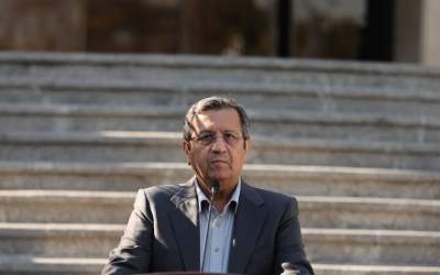 اولین مواضع همتی در دوره جدید ریاست بر بانک مرکزی: هدف اصلی من ایجاد ثبات اقتصادی است و این کار را خواهم کرد/ با ناترازی بانک‌ها برخورد می‌کنم/ معیشت مردم در اولویت اصلی قرار خواهد گرفت/ مهار تورم مهم‌ترین وظیفه بانک مرکزی است  <img src="https://cdn.jahannews.com/images/video_icon.png" width="16" height="16" border="0" align="top">