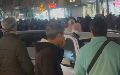 آشوبگران در بجنورد سنگ رو یخ شدند