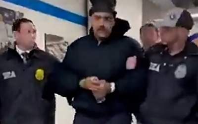 مادورو در اداره مواد مخدر آمریکا: سال نو مبارک!  <img src="https://cdn.jahannews.com/images/video_icon.png" width="11" height="10" border="0" align="top">