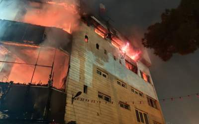 آتش زدن حسینیه هیات موج الحسین +تصاویر