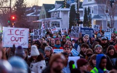 سرکوب مینیاپولیس؛ نمونه‌ای از شیوه ترامپ برای اداره آمریکا