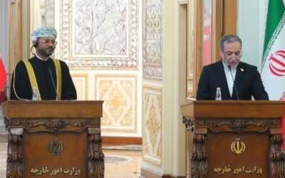 نشست خبری وزرای امور خارجه ایران و عمان برگزار شد