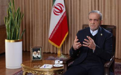 پزشکیان: تمام هدف و دغدغه دولت اجرای عدالت و خشکاندن ریشه‌های فساد و رانت است/ حمله به اماکن عمومی و آتش زدن مساجد نقشه آمریکا و اسرائیل است/ نهادهای مسئول قاطعانه با اقدامات تروریستی برخورد خواهند کرد