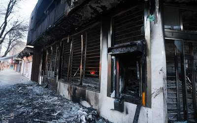 خسارت این بانک سوخته را چه کسی می دهد؟ +عکس