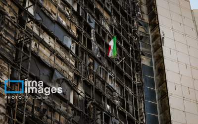 تصاویر تخریب و آتش سوزی اموال عمومی در یزد  <img src="https://cdn.jahannews.com/images/picture_icon.png" width="11" height="10" border="0" align="top">