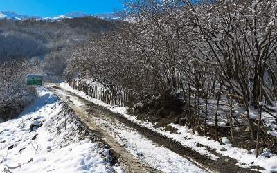 بارش برف در منطقه اشکور رحیم آباد گیلان  <img src="https://cdn.jahannews.com/images/picture_icon.png" width="11" height="10" border="0" align="top">