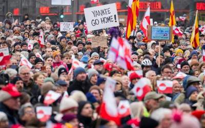 تمسخر ترامپ توسط ساکنان دانمارک و گرینلند