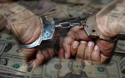 دلال ارز در میدان ۱۵ خرداد تهران نقره داغ شد