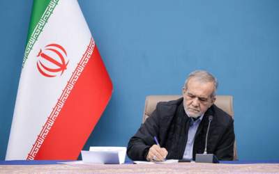 پزشکیان: انتقام شکست دشمنان در جنگ ۱۲ روزه، بحران‌سازی دی‌ ۱۴۰۴ بود