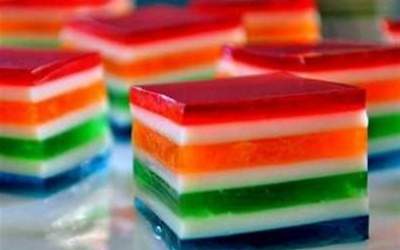 آیا مصرف ژله باعث چاقی صورت می‌شود؟