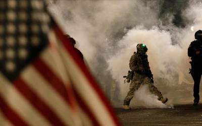 فتنه کمانه کرد/ آشوب سراسر آمریکا را فرا گرفت