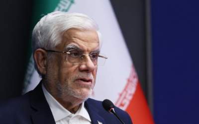 عارف: پرداخت یارانه حفظ می‌شود