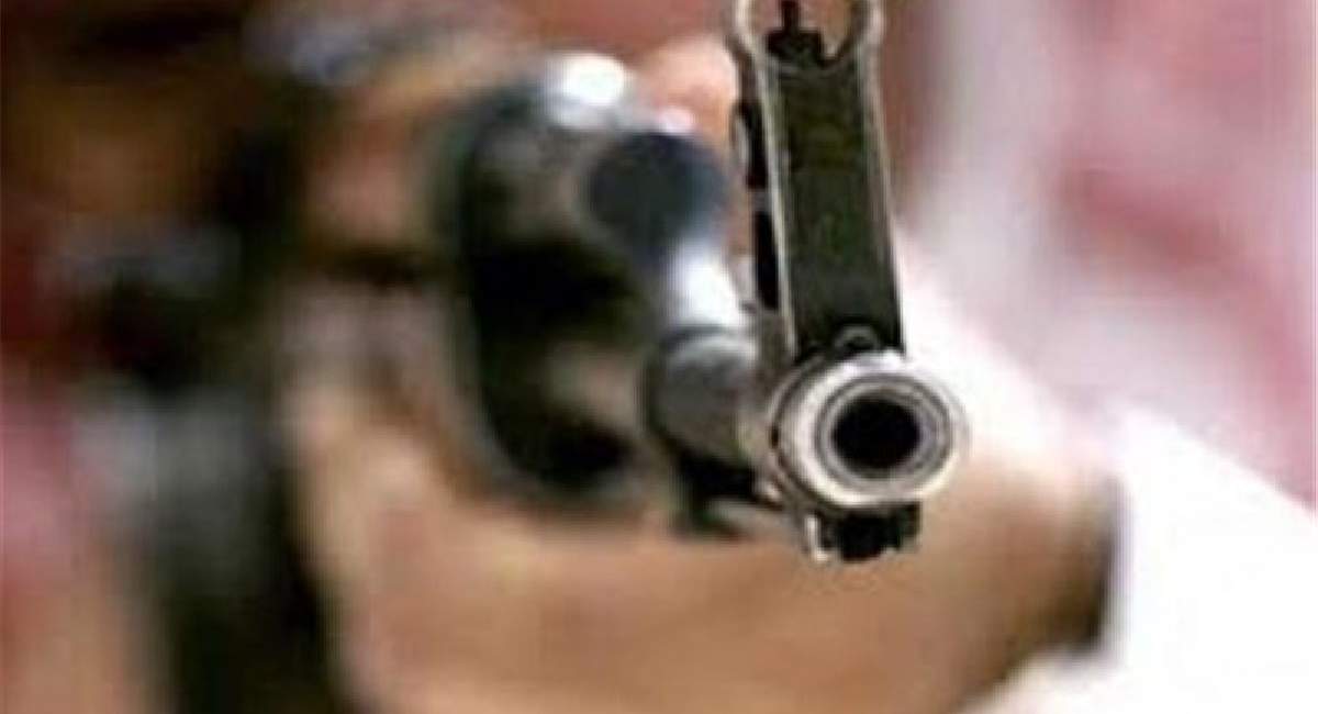 حمله مسلحانه به یک ون حامل پول  