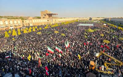 غرش اصفهانی‌ها بر سر آمریکا و اسراییل خون‌خوار  <img src="https://cdn.jahannews.com/images/video_icon.png" width="11" height="10" border="0" align="top">